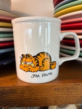 Garfield Ceramic Coffee Mug - White with Orange Graphic